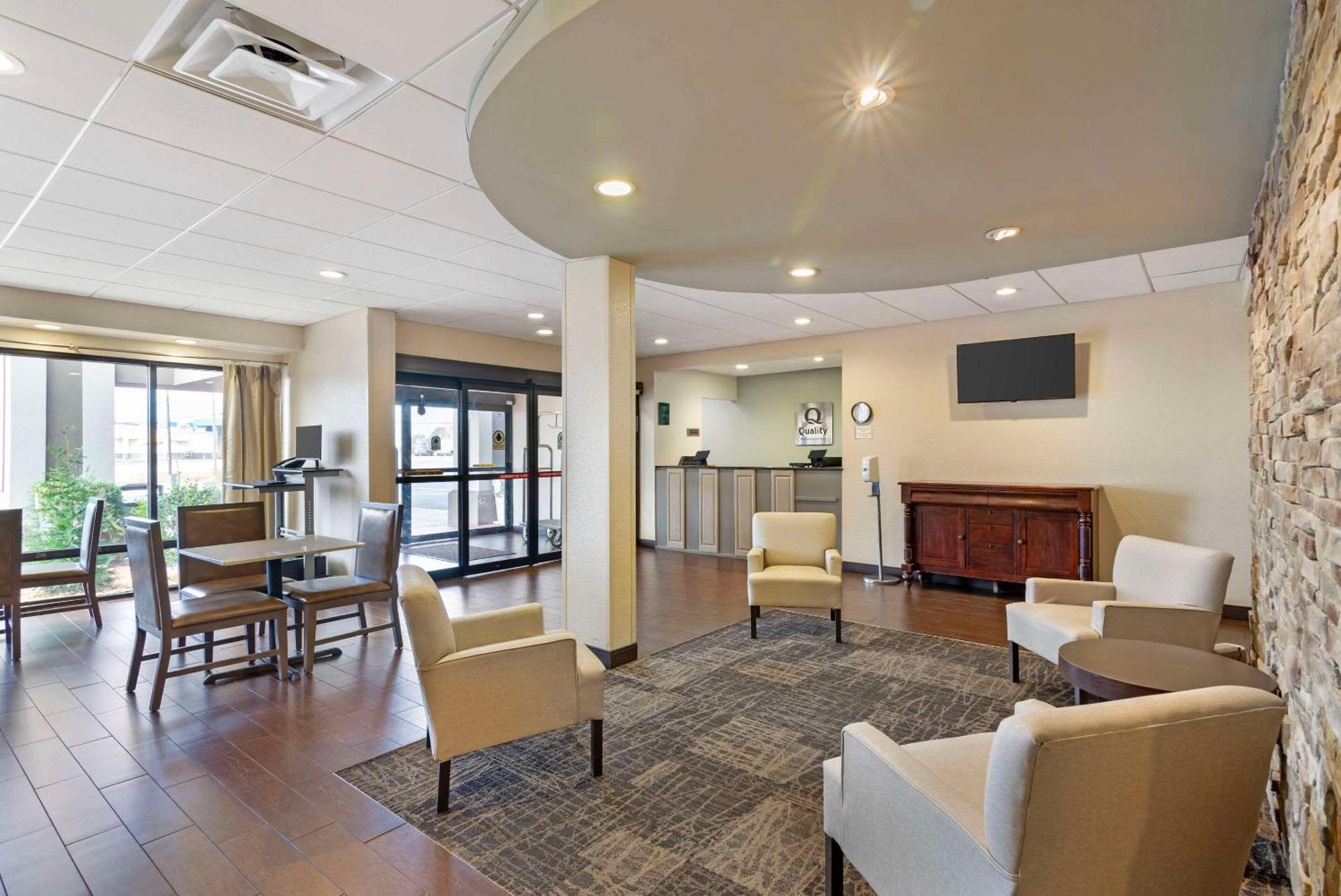 Quality Inn Valley - West Point Extérieur photo