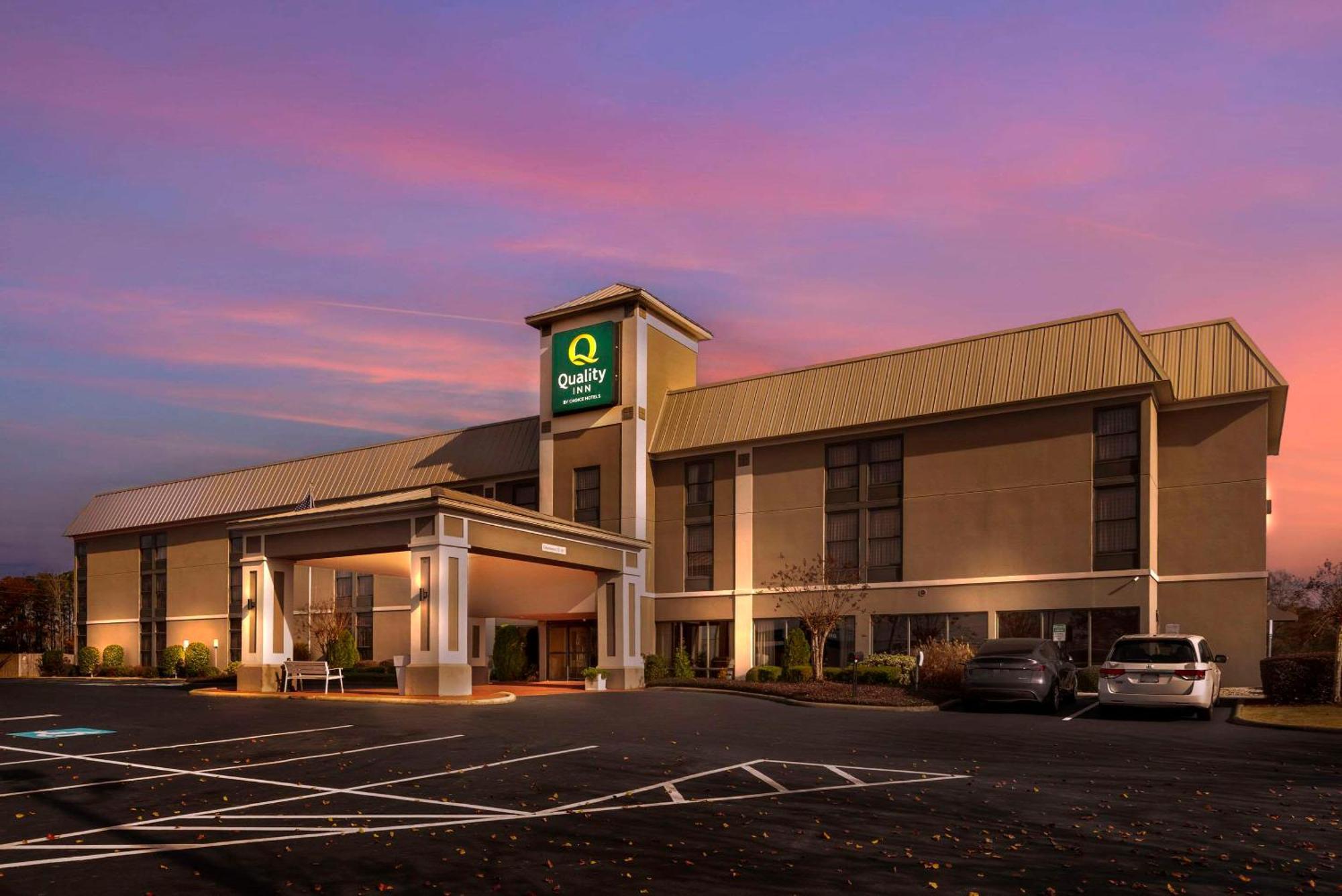 Quality Inn Valley - West Point Extérieur photo
